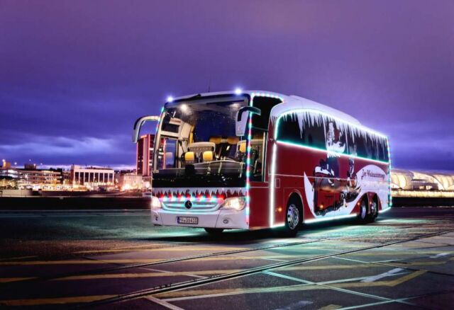 mercedes-benz-can-t-wait-for-christmas-decorates-a-travego-coach-bus-102392_1