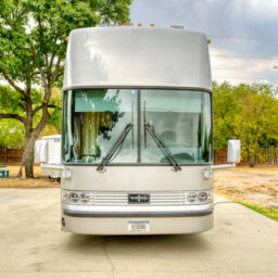 tour bus rental